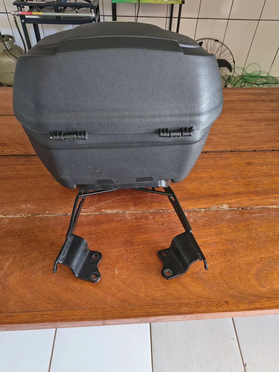 Vendo Baú para moto  - Foto 2
