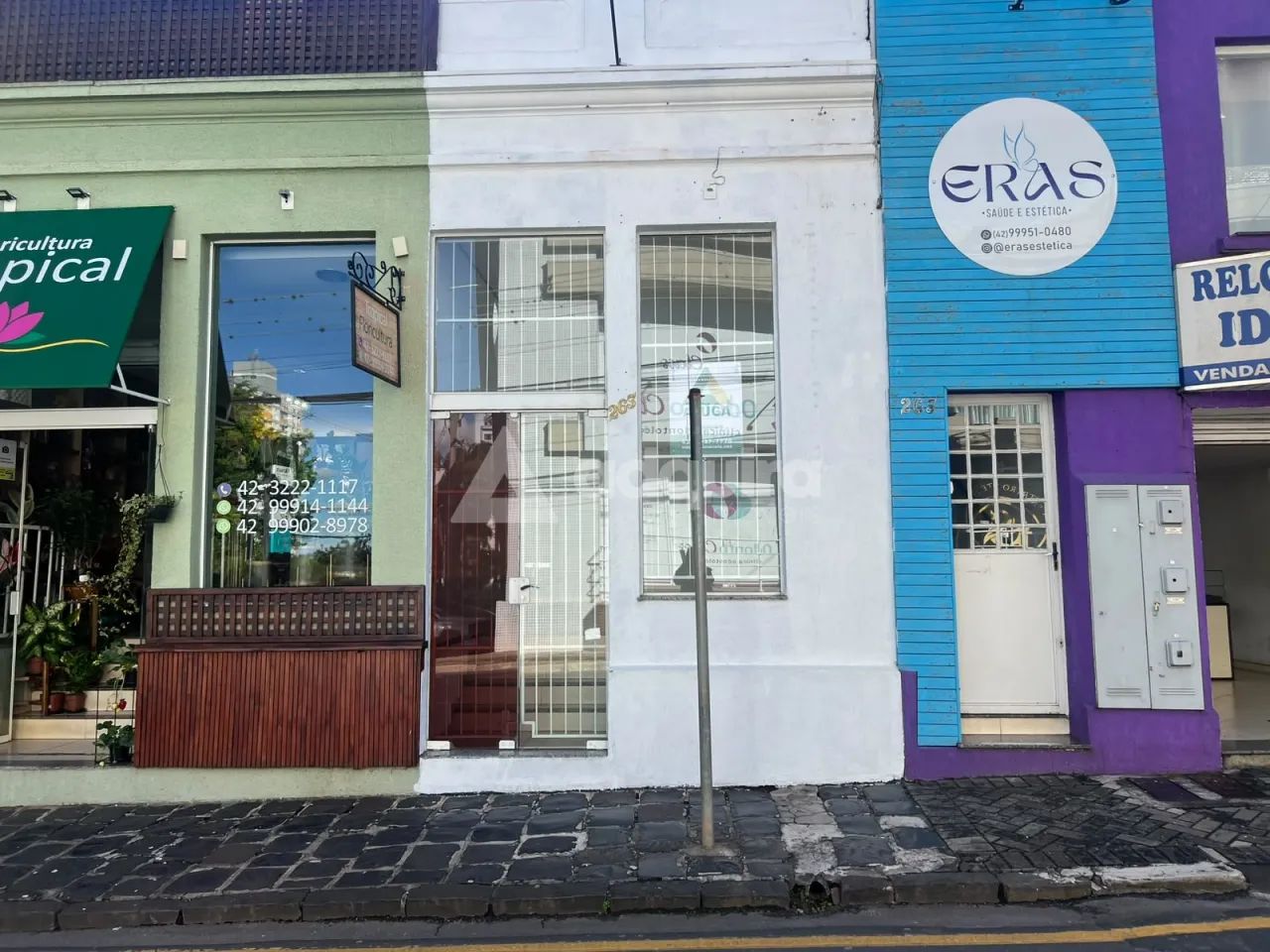 Sala Comercial no Centro, Próxima à Caixa Econômica