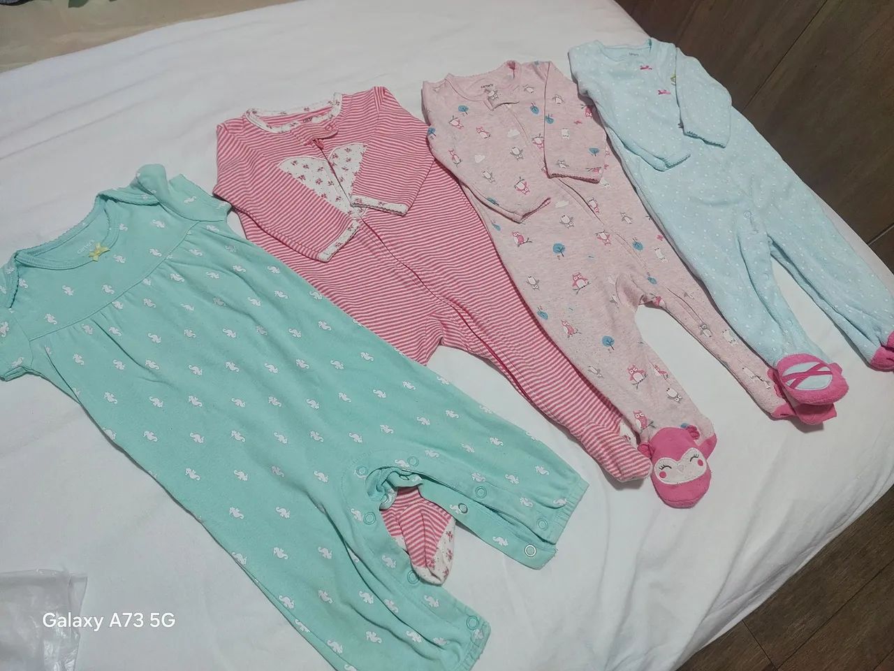 Lot of 4 Carter's Footed Rompers for 6 and 9 Months
