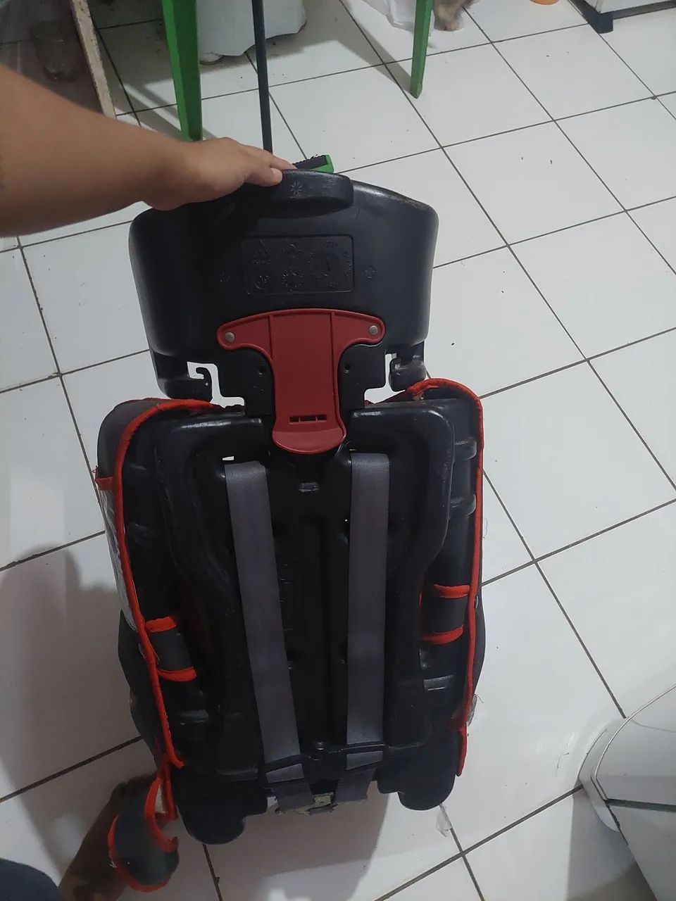 Vendo cadeira para carro - Foto 2