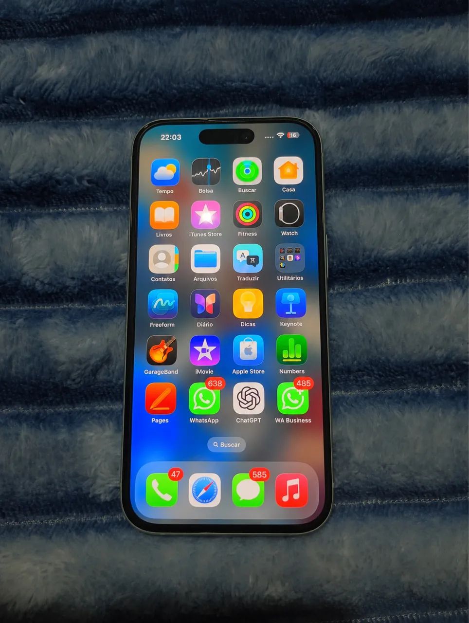 iPhone 15 