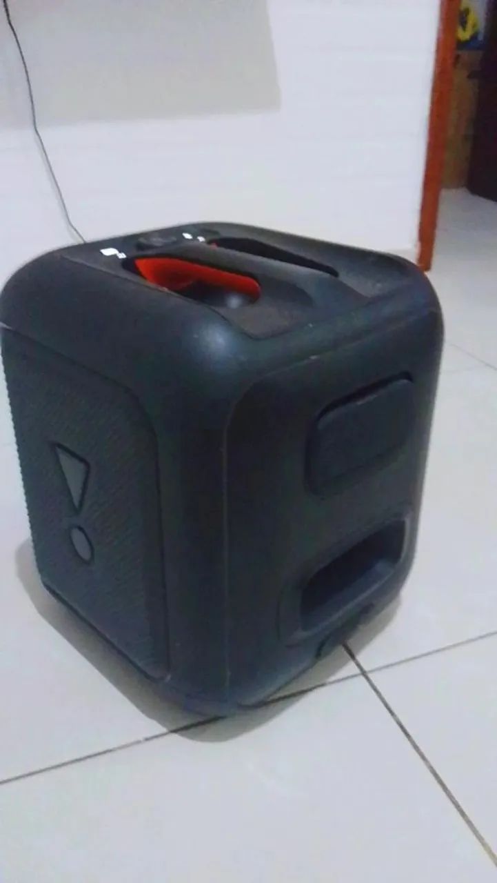 Caixa de som JBL party box Encore 