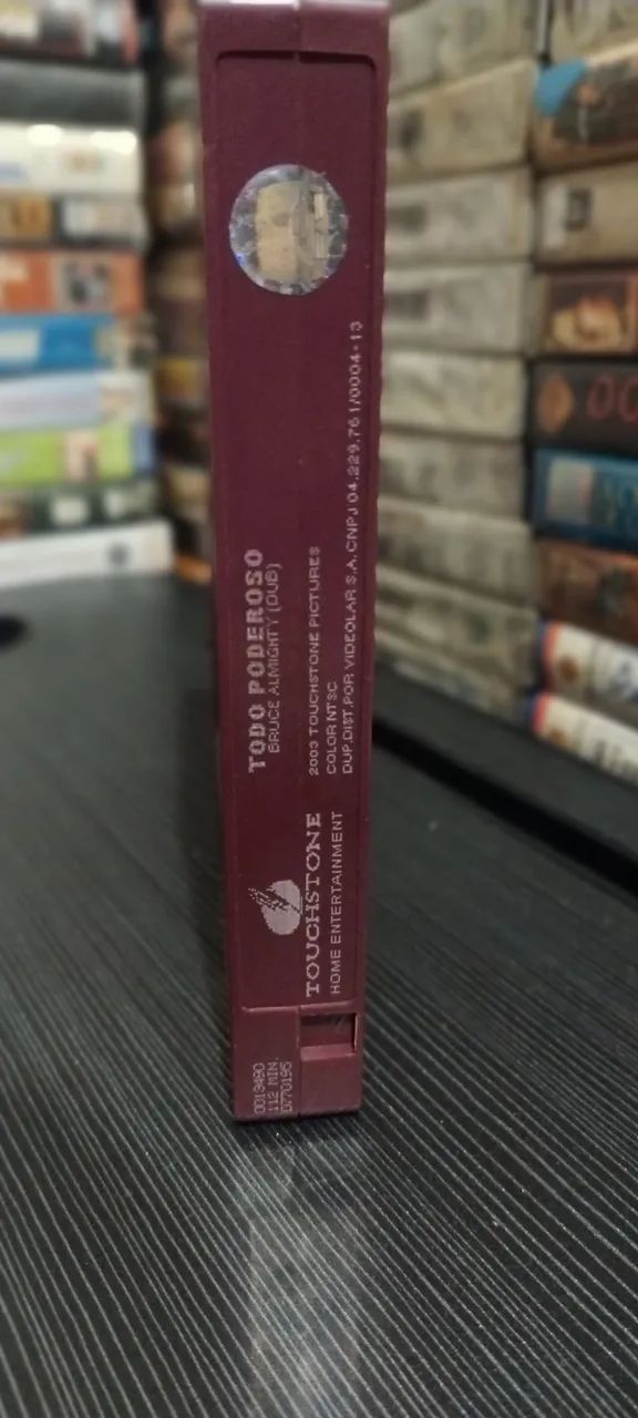 VHS TODO PODEROSO (DUBLADO)  - Foto 3