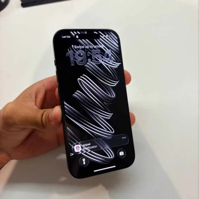 iPhone 15 + Carregador + Capa - Foto 2