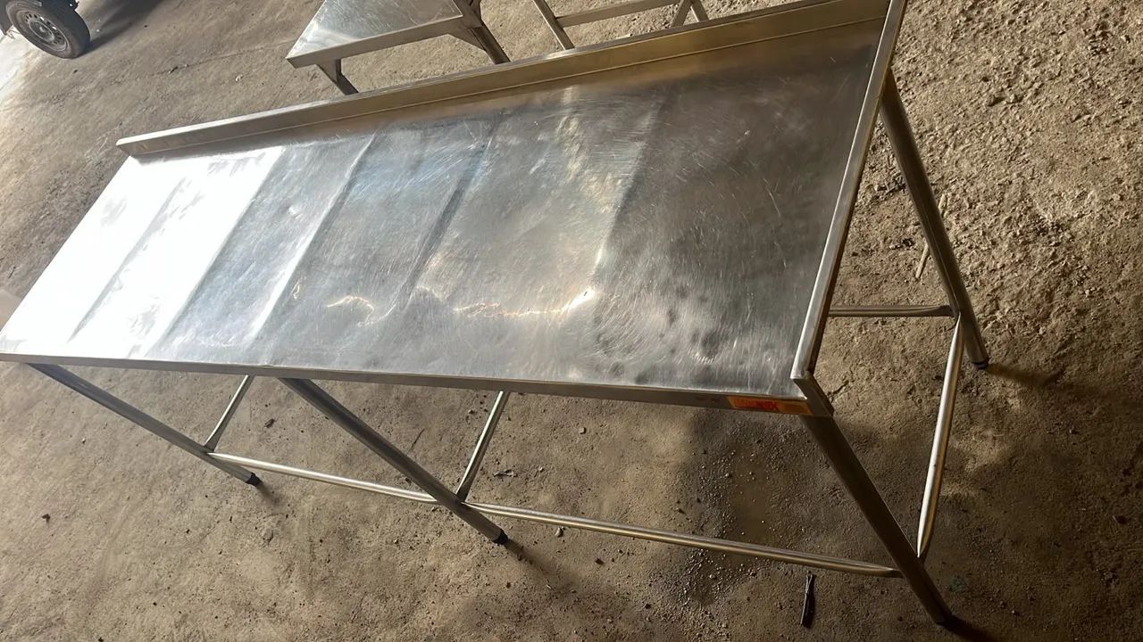 Vendo mesas industrial em inox  - Foto 4