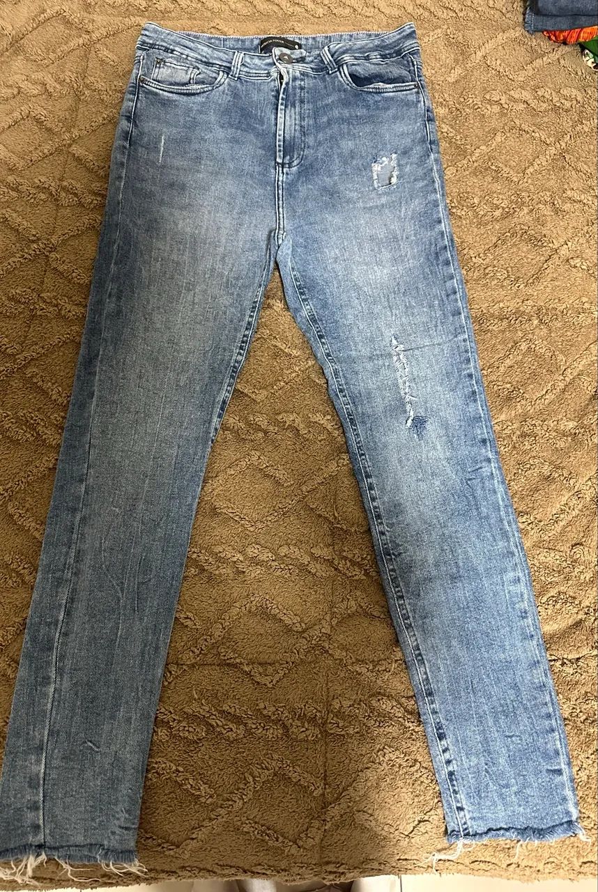 calça jeans 46