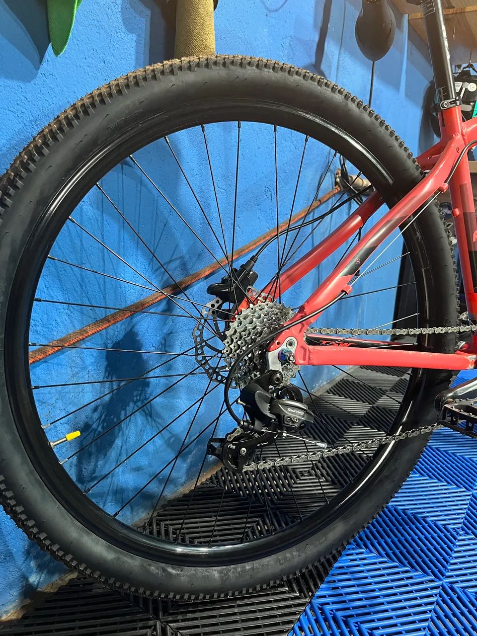 Bicicleta aro 29 completinha 