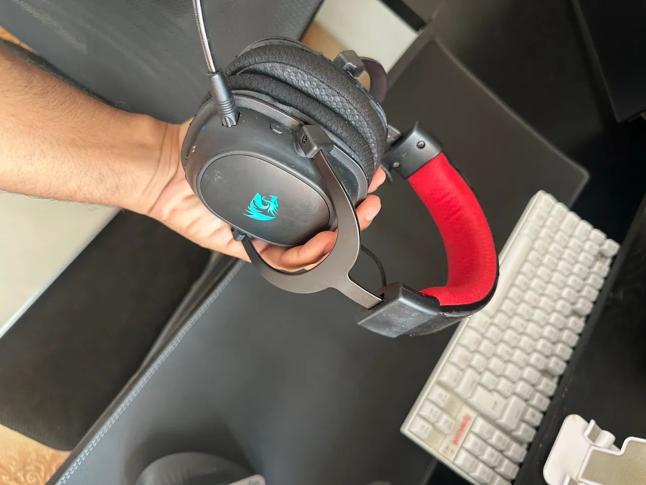Headset Gamer Redragon Zeus Pro Wireless - Foto 4