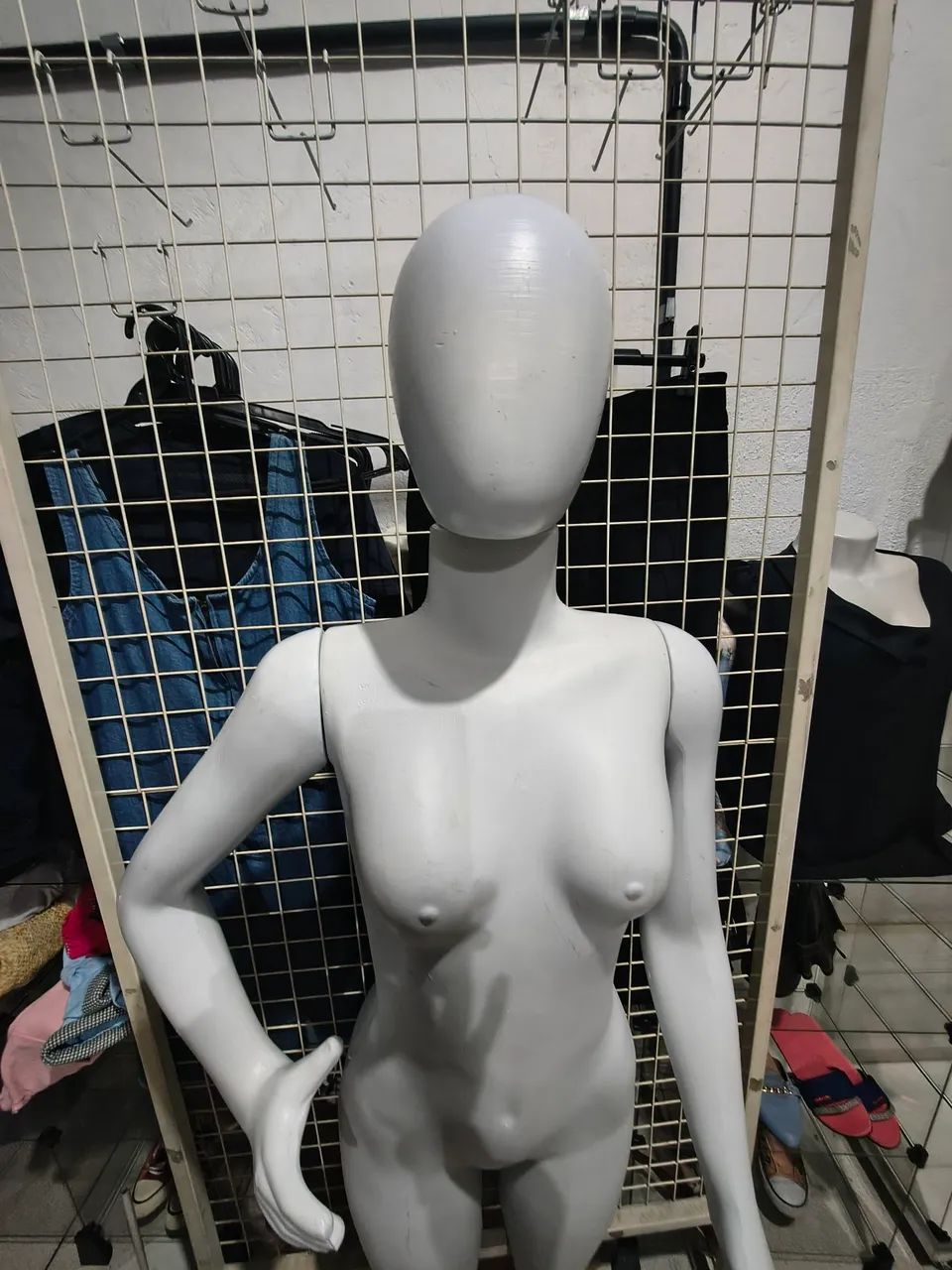 Manequim slim branco  - Foto 2