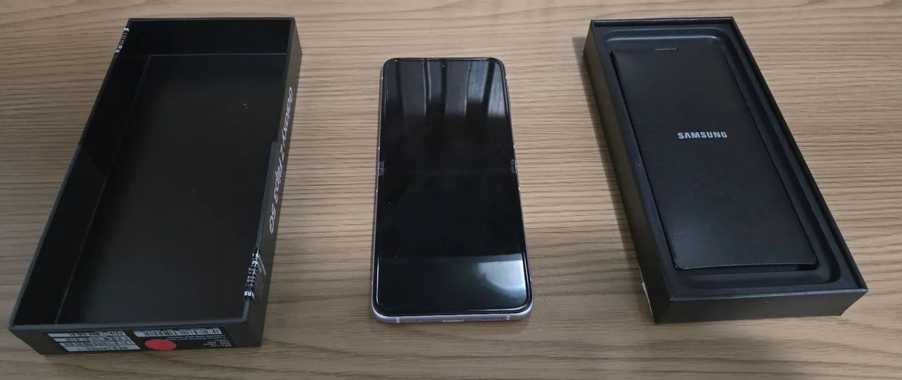 Samsung Galaxy Z Flip3 5G - Foto 3
