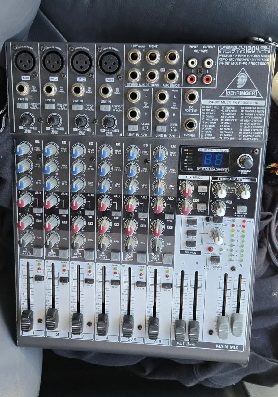 Mesa de som behringer 1204fx - Foto 2