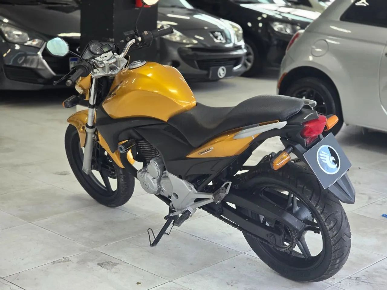 Vendo Cb 300R 2011/2011 - Foto 4