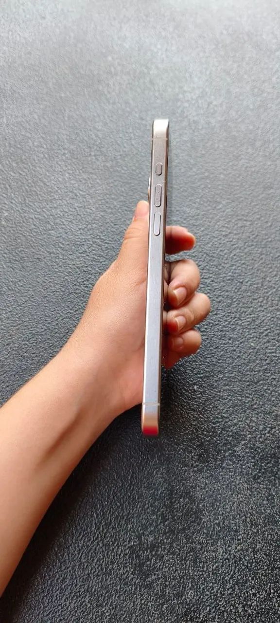 iPhone 15 PRO MAX - Foto 4