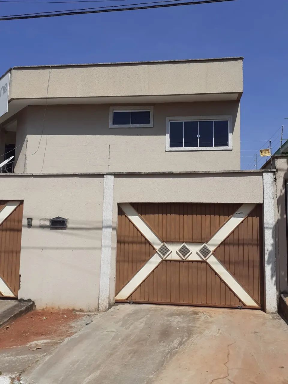 Casa 3/4 com Suíte , 10 Minutos do centro 