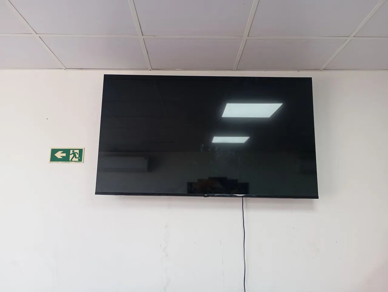 TV smart 65 polegadas VG - Foto 2