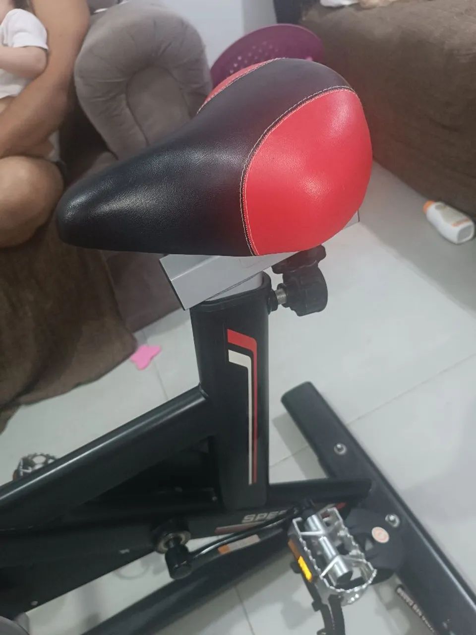 Bicicleta ergométrica pouquíssimo usada  - Foto 2