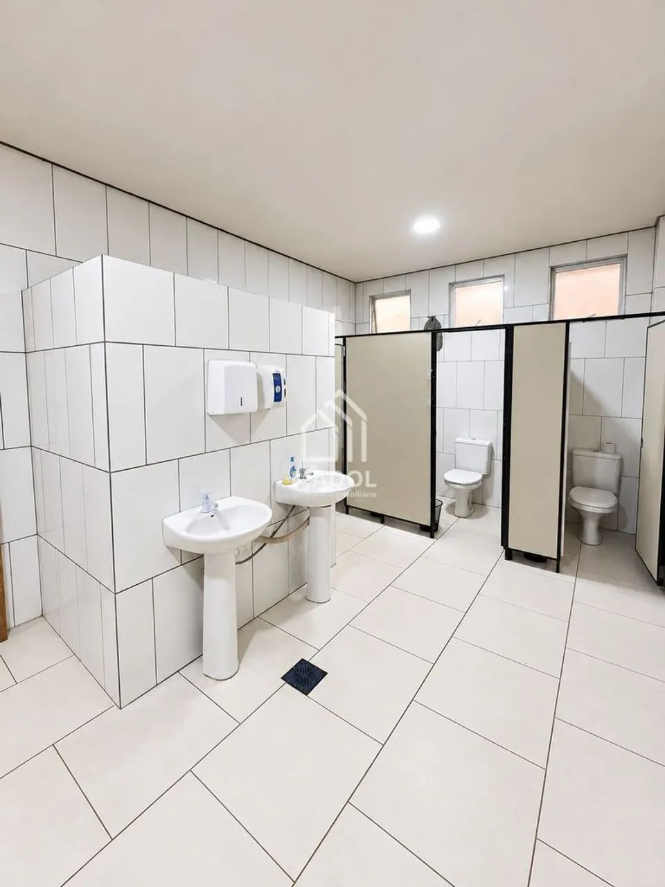 BARRACÃO PARA ALUGAR - CURITIBA - Foto 2