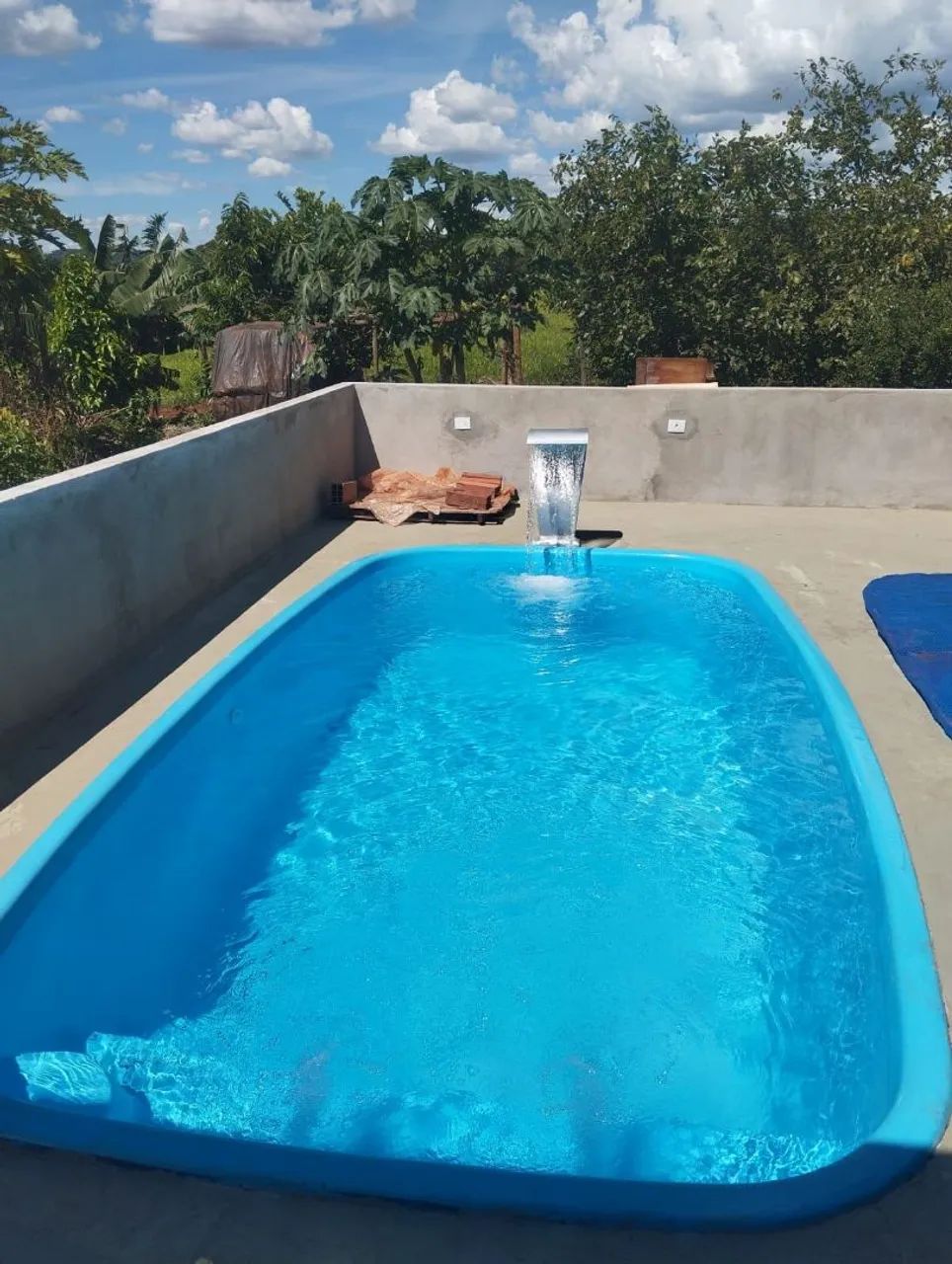 Piscina de 5mts por 2,80 e 1,30 de profundidade 