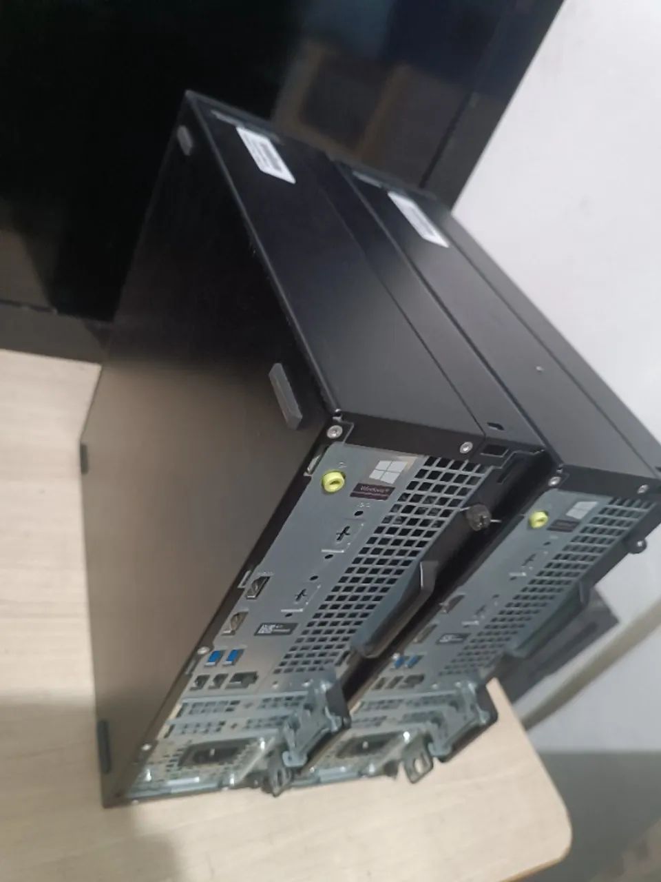 Desktop Dell optiplex 3060 core i5 8th geração 8gb ssd 128gb
