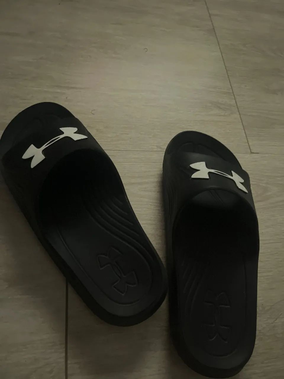 Chinelo under armour 