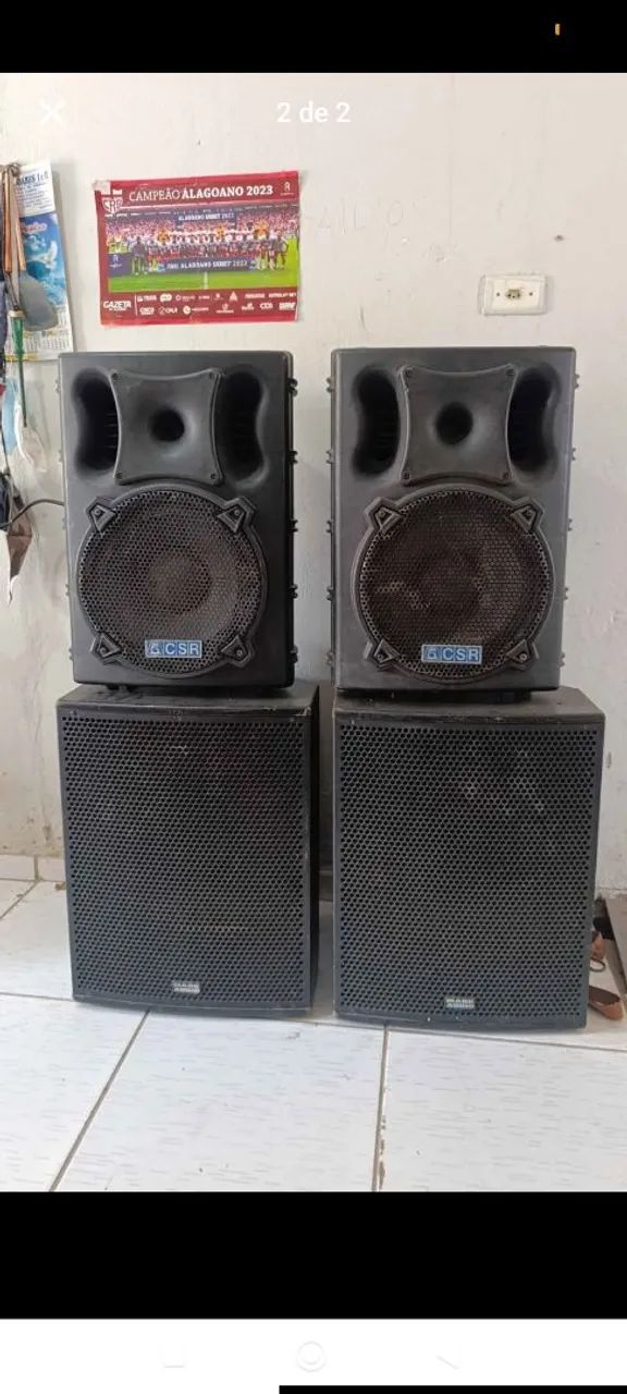 Caixas de som  ativas e passivas. 2 médio de 12 e 2 médio de 15