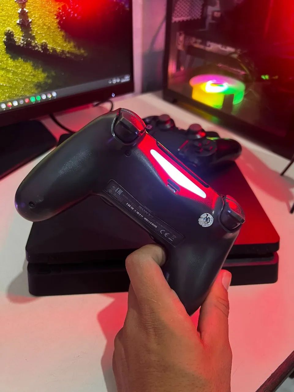 PS4 Slim 1T - Foto 3