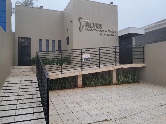 ALUGO SALA COMERCIAL EM CLÍNICA