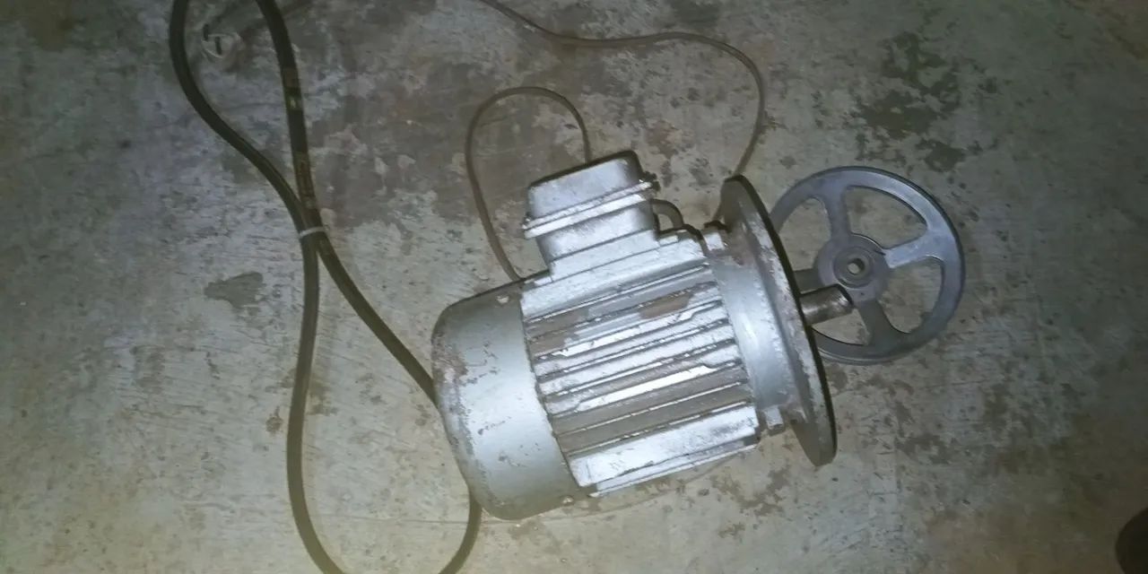 MOTOR 1/2 Meio Cavalo 127V - Foto 3