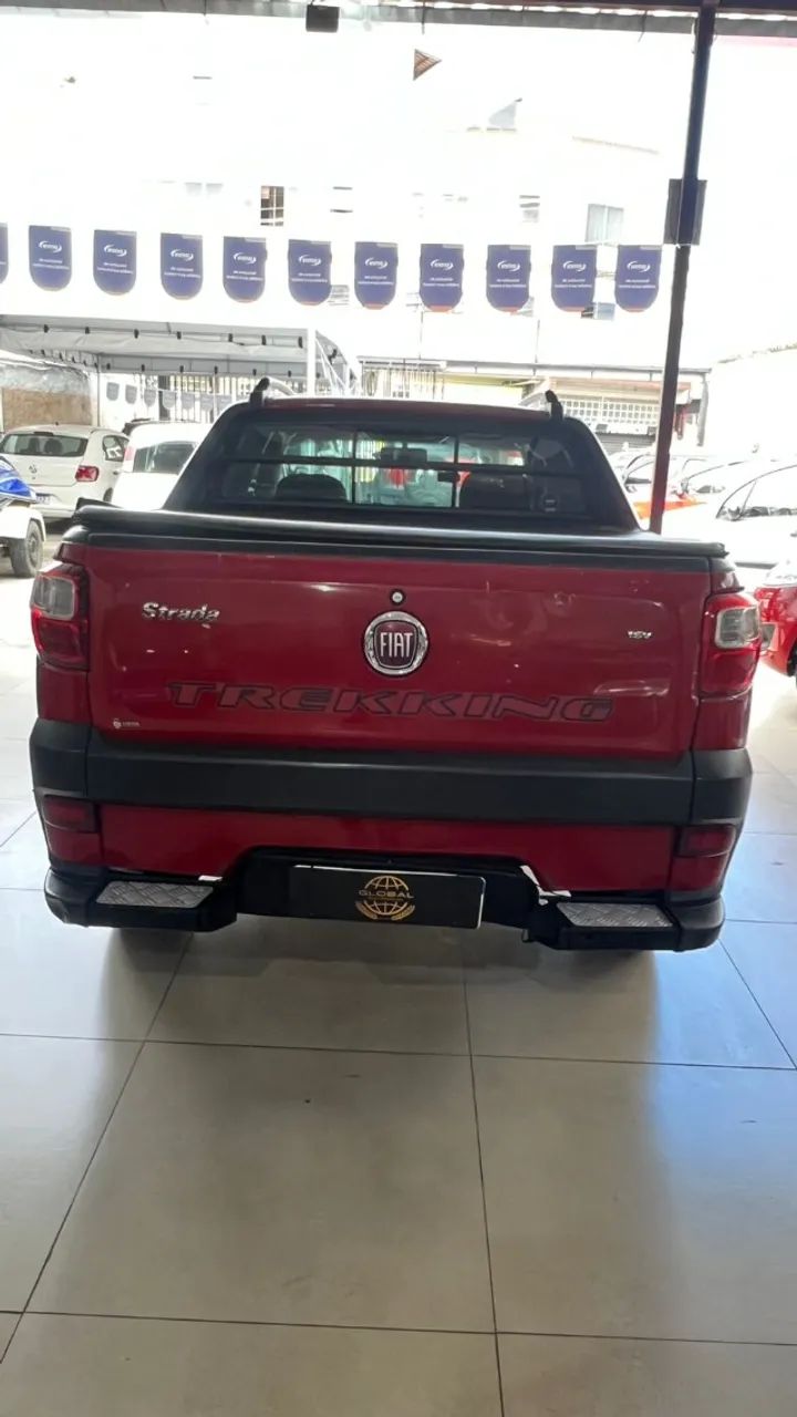 Fiat Strada Trekking 1.6 16V Locker Flex CD 2014 - Foto 5