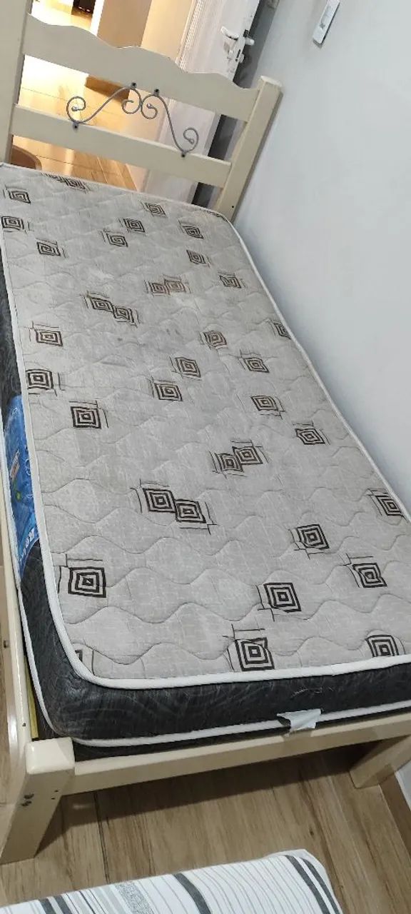 Cama e colchão solteiro  - Foto 3