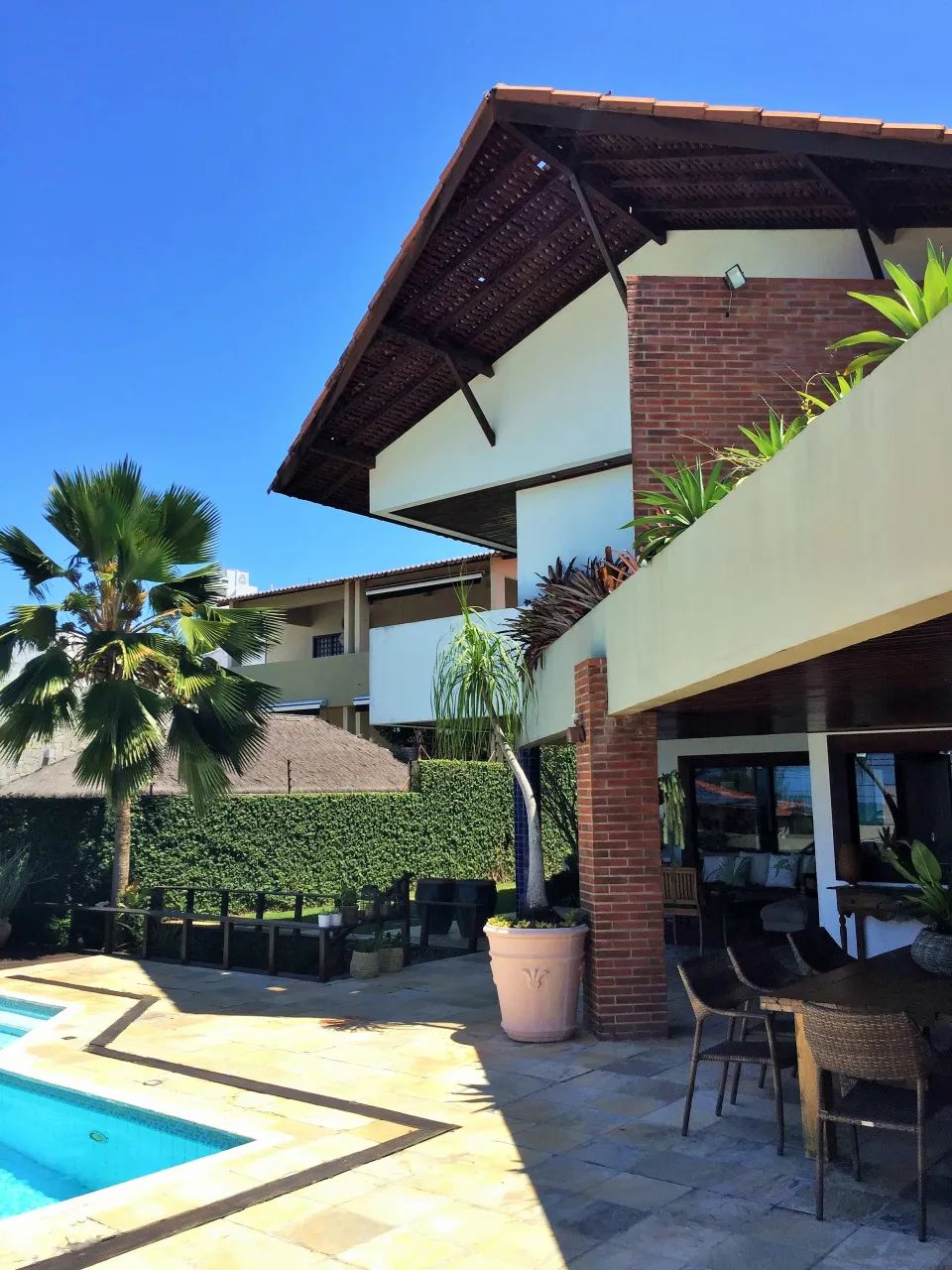 Casa com 3 pavimentos, vista para o mar e área de lazer - Foto 3