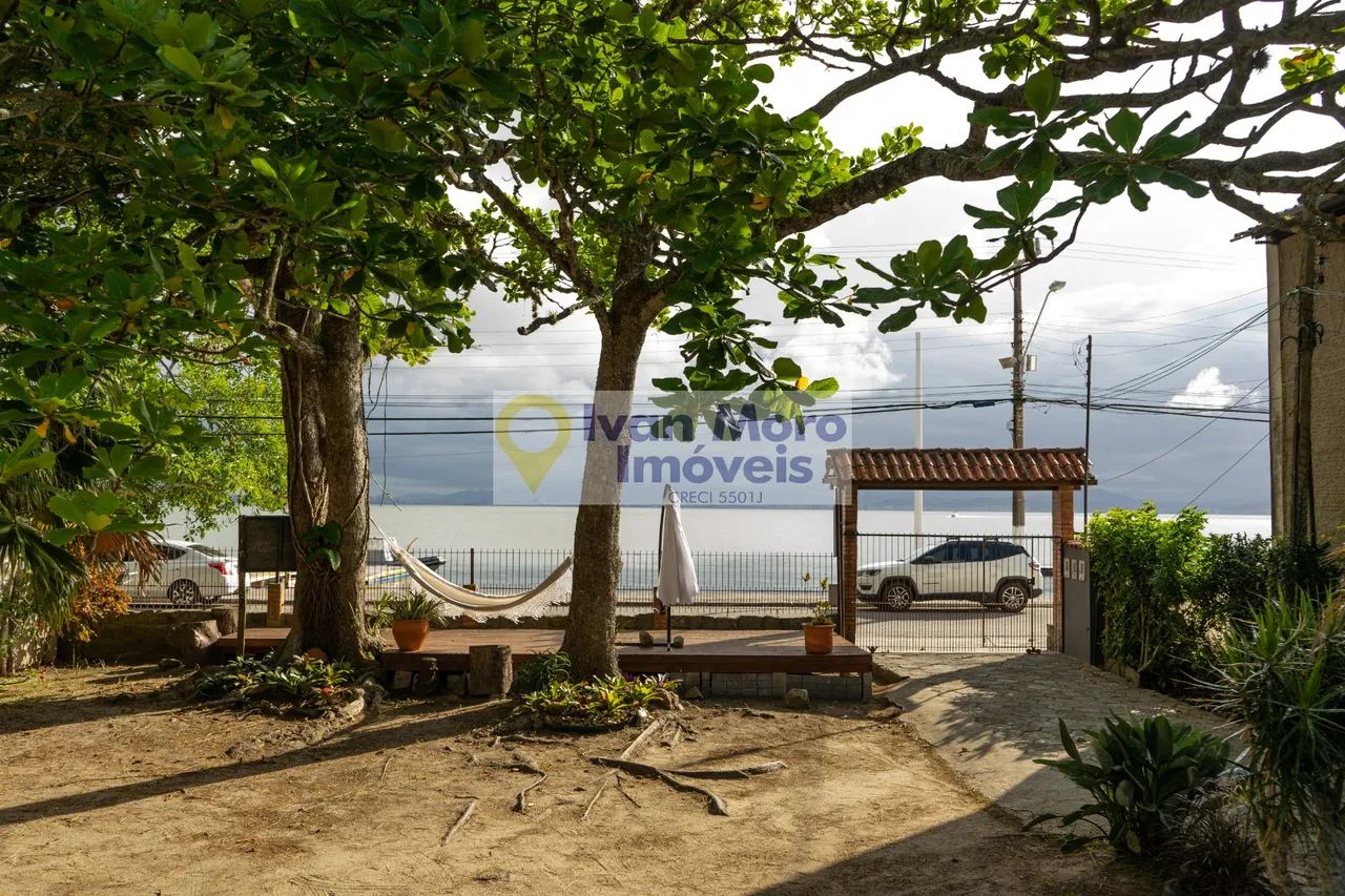 Pousada à venda em Sambaqui - Florianópolis - SC