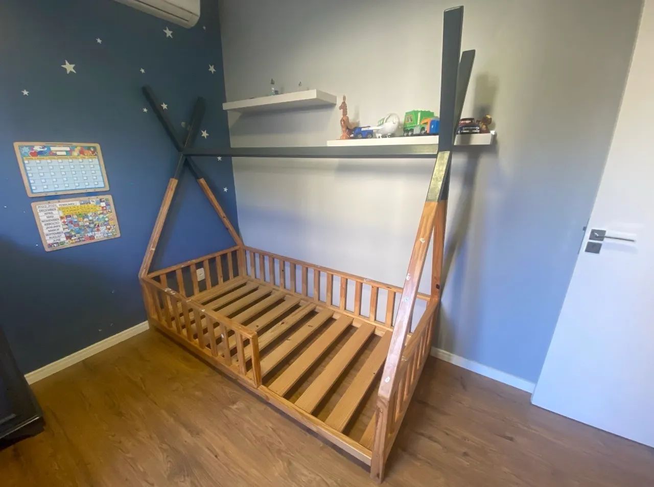 Cama infantil montessoriana casinha 