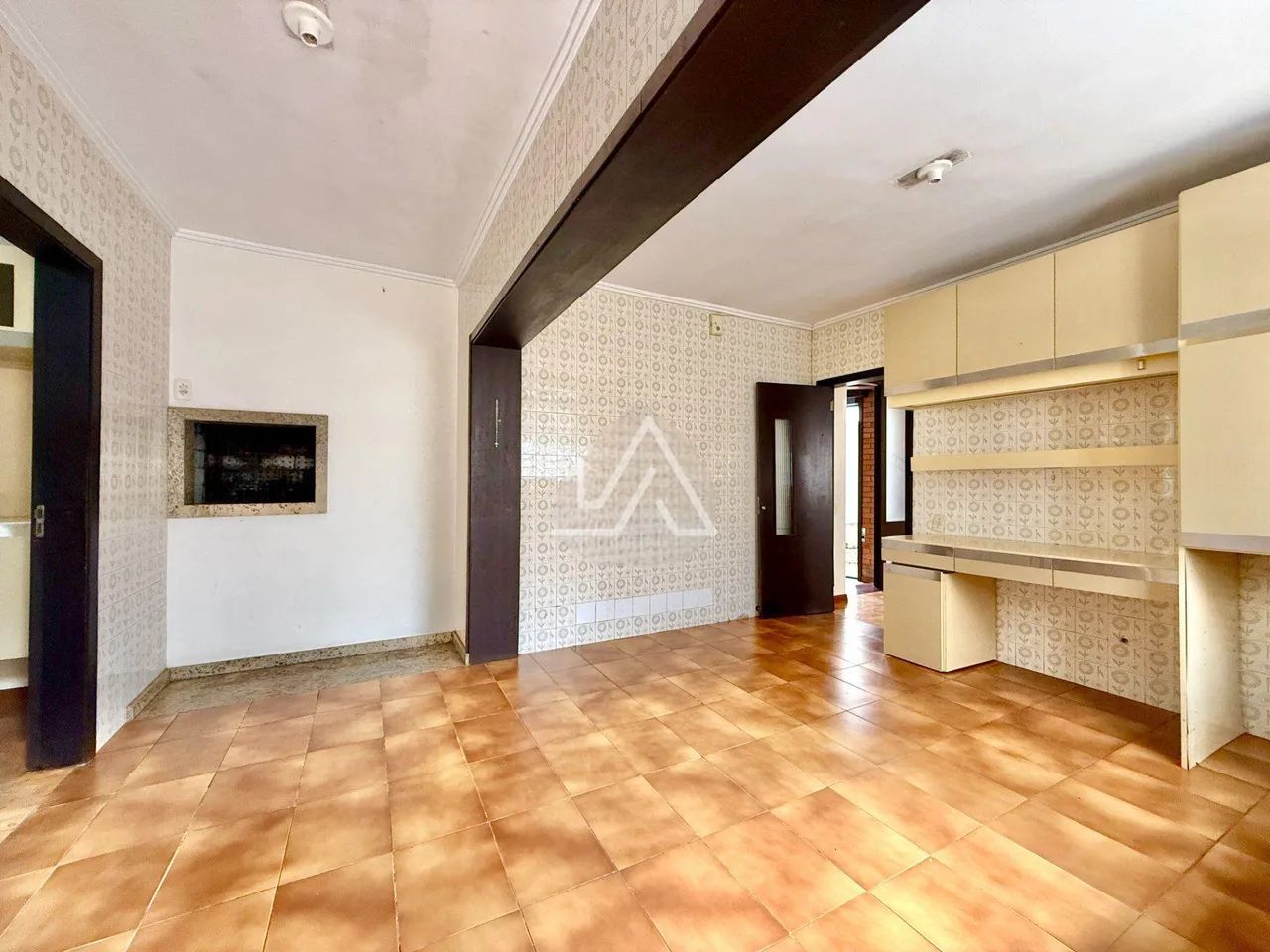 CASA COMERCIAL COM 5 DORMITÓRIOS - Foto 3