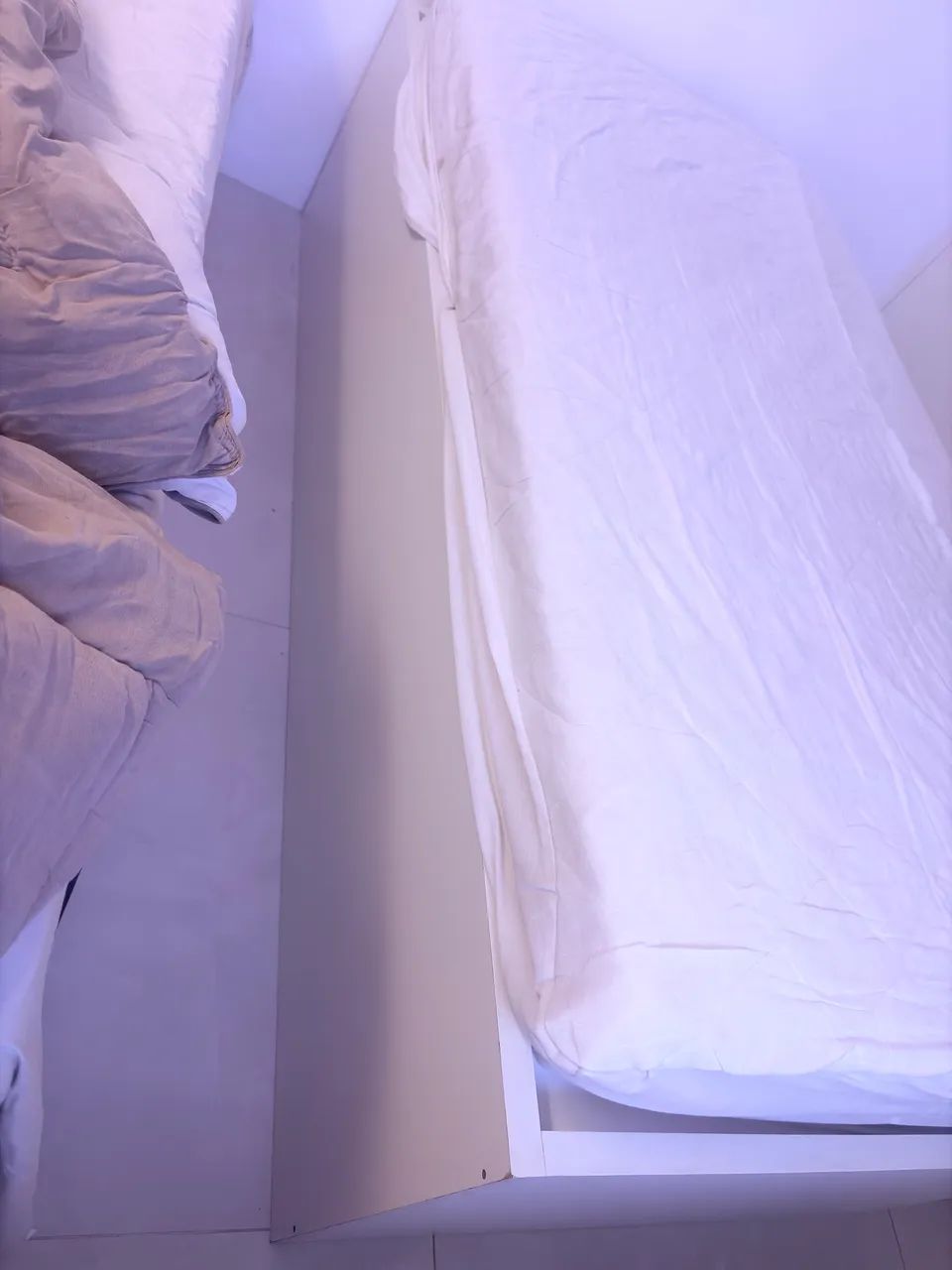 Vendo cama com bicama e colchões  - Foto 2