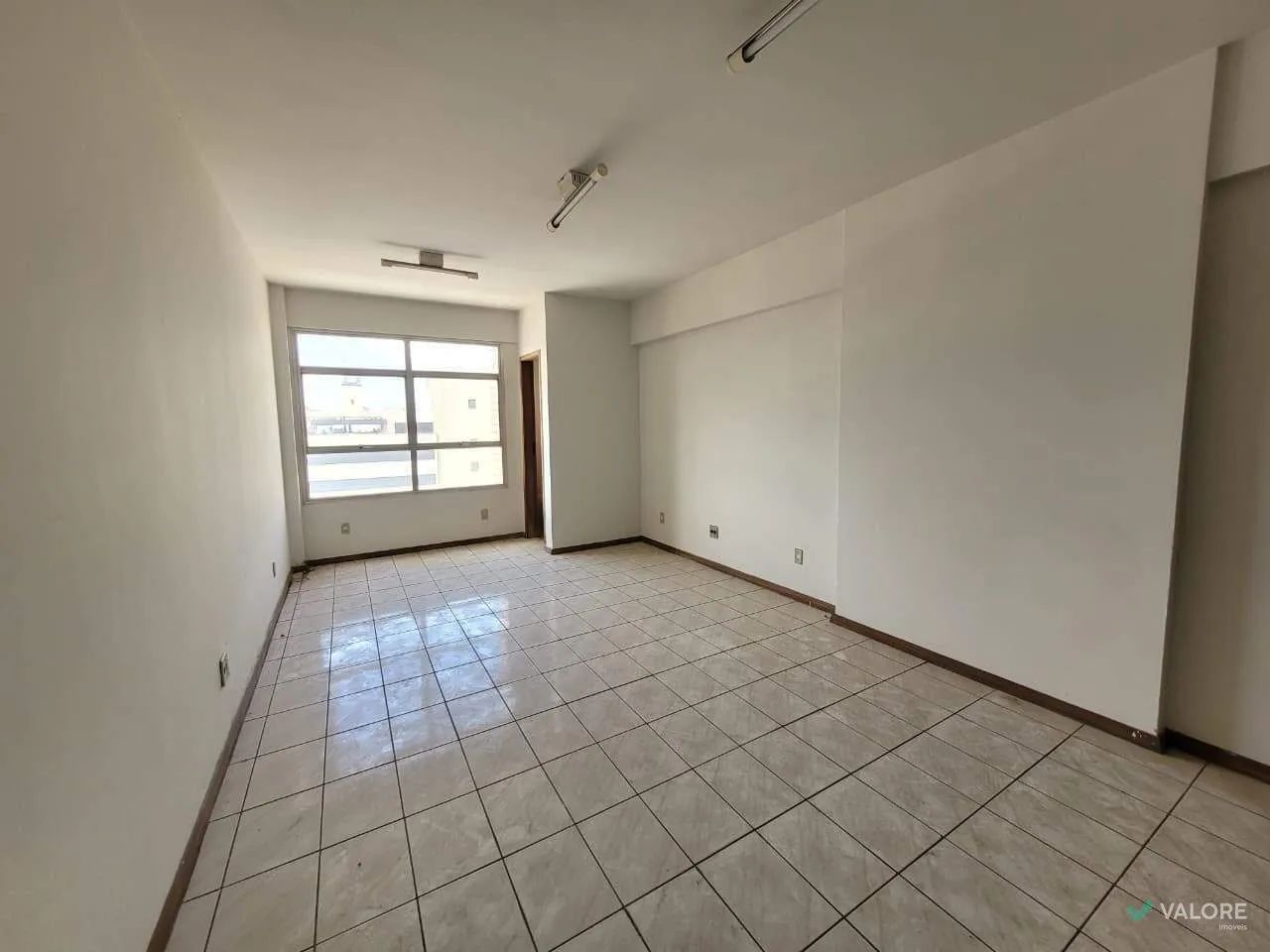 Sala à venda no Barro Preto