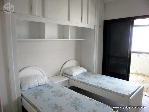Apartamento Meia Praia 4 quartos com ar frente para praia - Foto 17