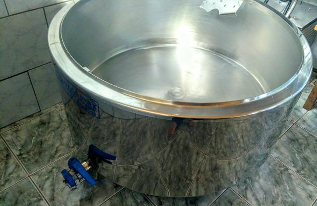 Ordenhadeira com Transferidor e Resfriador de Inox 300 litros - Foto 5