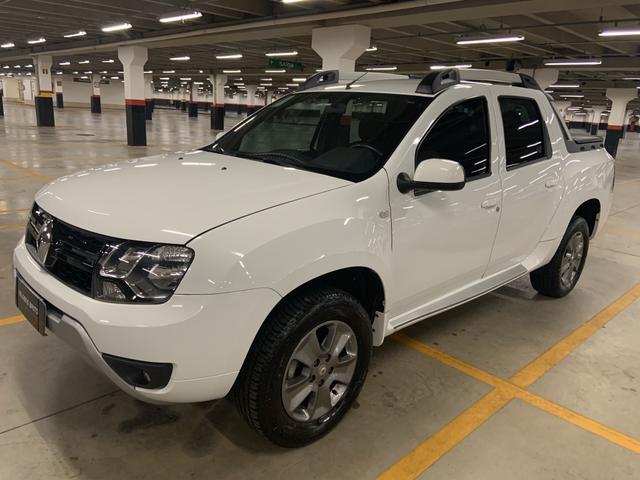 Linda Renault Pick Up Duster Oroch 2016