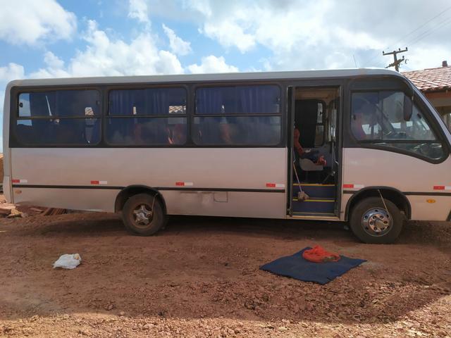 Micro ônibus R$ 50.000 - Foto 5