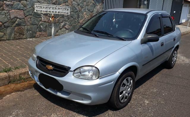 Corsa classic total revisado e pneus novos
