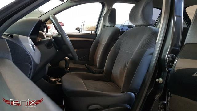 Renault Sandero Privilege 1.6 - Foto 10