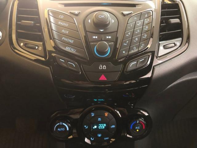 FIESTA HATCH TITANIUM 1.6 AUT. PRETO, COMPLETO, TOP DE LINHA, IMPECAVEL. IPVA 19 PAGO - Foto 6