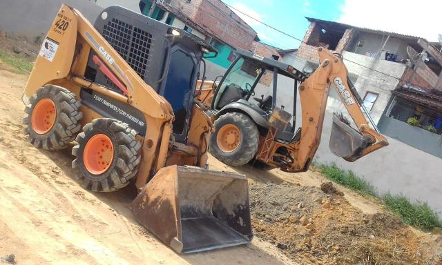 Mini carregadeira bobcat cabine fechada com ar condicionado