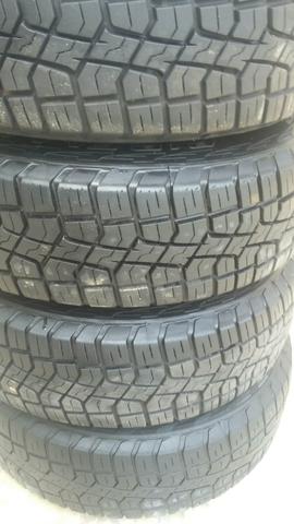 Pireli Scorpions 175/70/14
