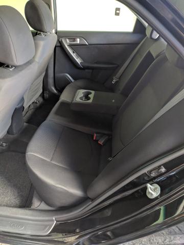 Kia cerato impecável abaixo da fipe - Foto 5