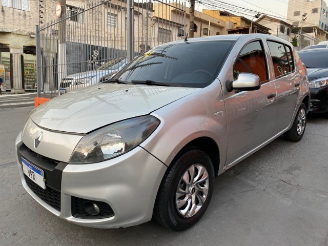 RENAULT SANDERO 1.0 EXPRESSION FLEX 2014 COMPLETO