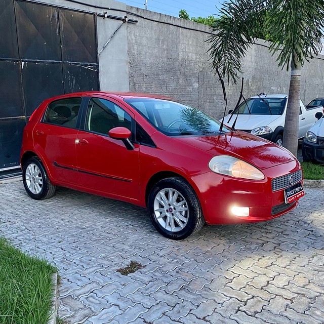 PUNTO ATTRACTIVE 1.4 FLEX, ANO: 2011, COMPLETÍSSIMO TOP!!!  ACEITO TROCA 