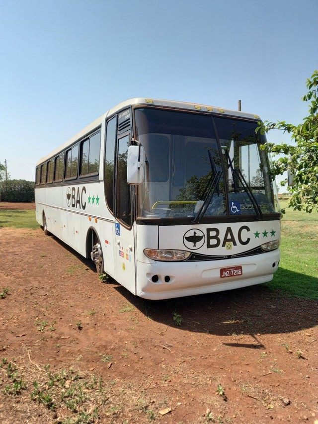 Onibus  rodoviario  R$ 55.000.com ar e banheiro