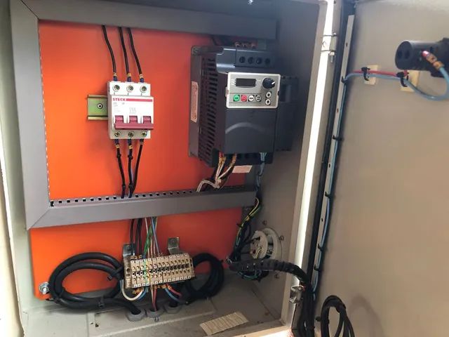 Guincho elétrico trifásico canadense para 2 toneladas  - Foto 2